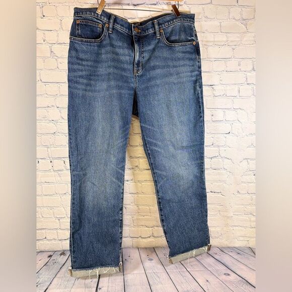 J. Crew Factory Denim - J. Crew Factory Classic Slim Boyfriend Casual Preppy Minimalist Stretch Jean 31